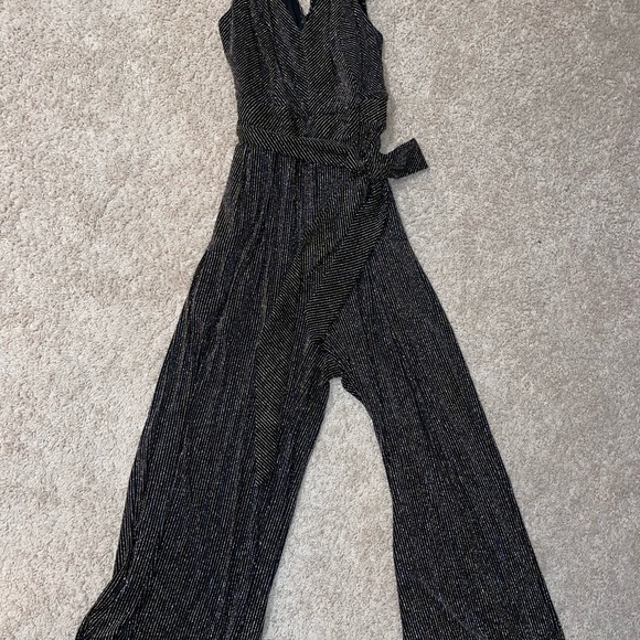 Sparkly romper - Picture 2 of 5